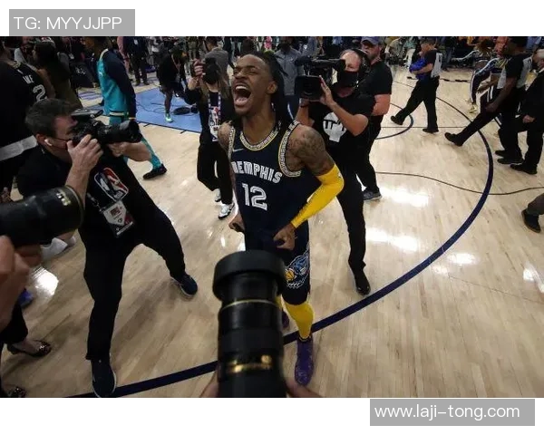 南非与葡萄牙激战正酣比分揭晓引发球迷热议 南非与葡萄牙激战正酣比分揭晓引发球迷热议